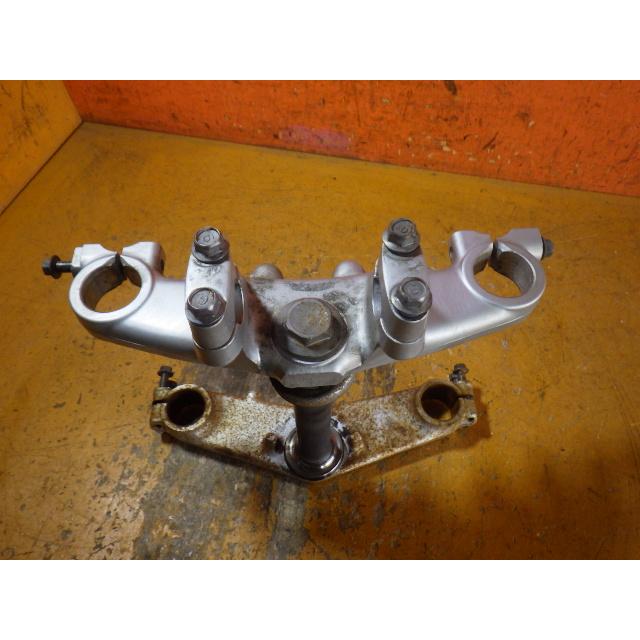 ごーごー 56282 ヤマハ 2JL-049〜 TW200E '98 純正 ステアリングステム