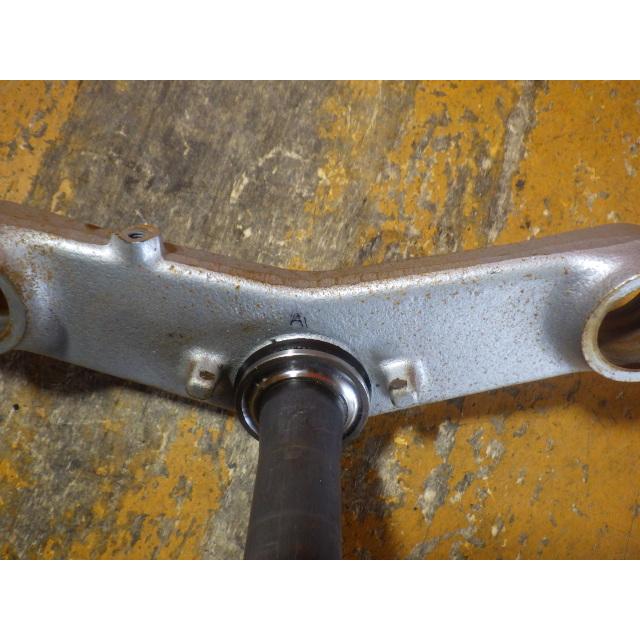 かば 56282 ヤマハ 2JL-049〜 TW200E '98 純正 ステアリングステム トップ