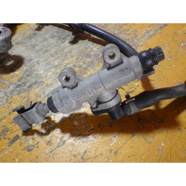 59840 ホンダ MC31-100〜 ホーネット250 '96 前期 純正 リアブレーキ