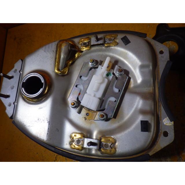 60159 ホンダ JA59-100〜 スーパーカブ110 '22 純正 ガソリンタンク