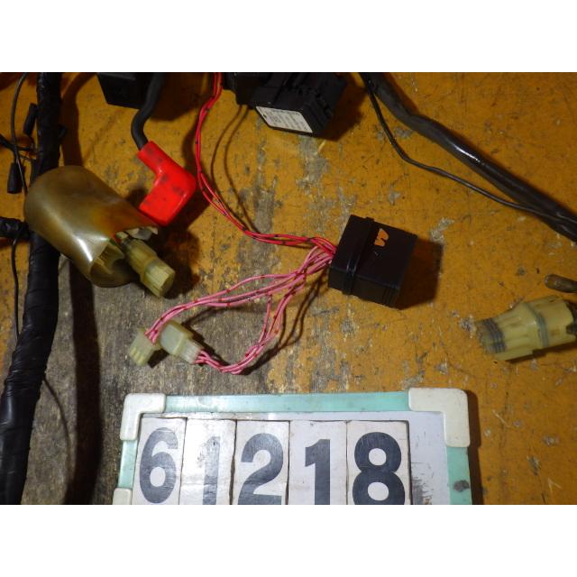 61218 ホンダ SC40-108〜 CB1300SF '02 純正 メインハーネス