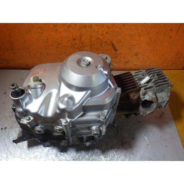 61933 ホンダ HA02-211〜 スーパーカブ90カスタム '97 純正 エンジン