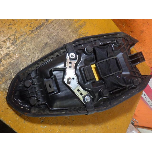 62202 カワサキ BR125H-A13〜 Z125PRO '17 純正 シート 破れ無