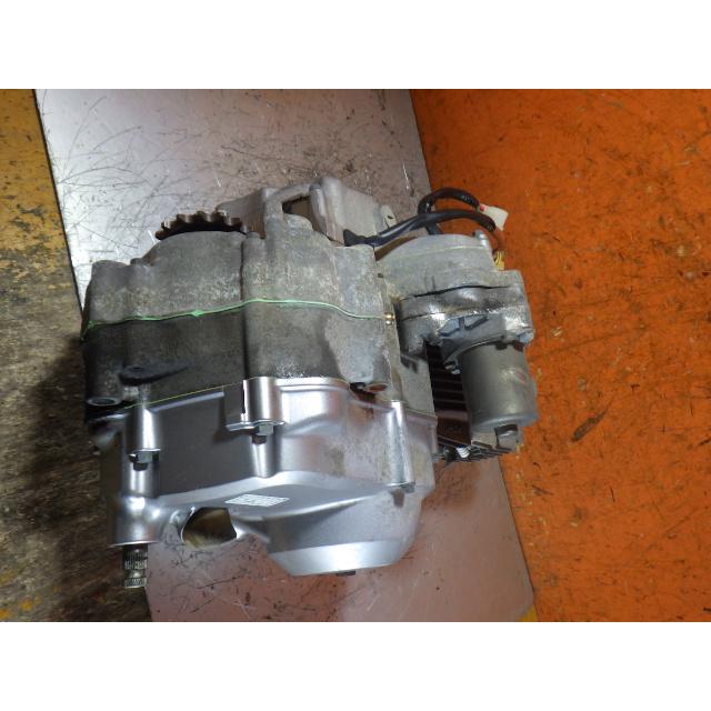 64326 ホンダ HA02-262〜 スーパーカブ90カスタム '02 純正 エンジン