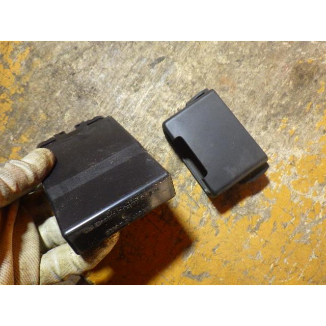 65063 ホンダ MC31-115〜 ホーネット250 前期 '99 純正 イグナイター