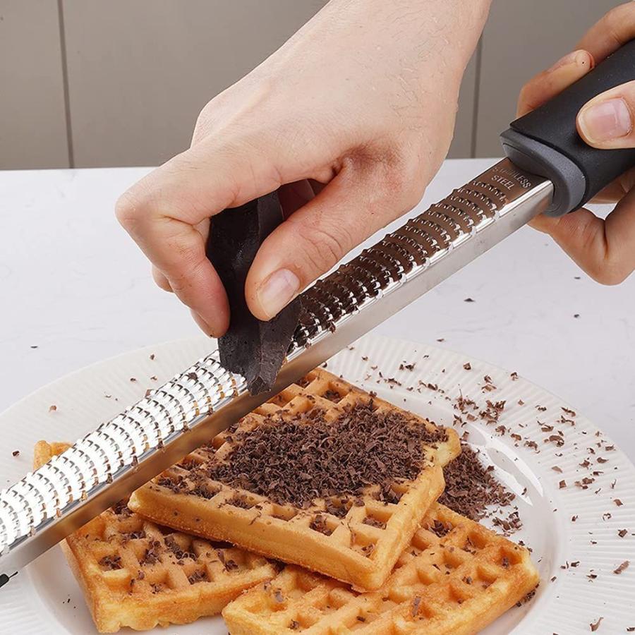 Lokame おろし器 おろし金 チーズグレーター すりおろし器 チーズおろし チーズ削り パルミジャーノチーズ チョコレート にんにく レ ぽちょん堂本店 通販 Yahoo ショッピング