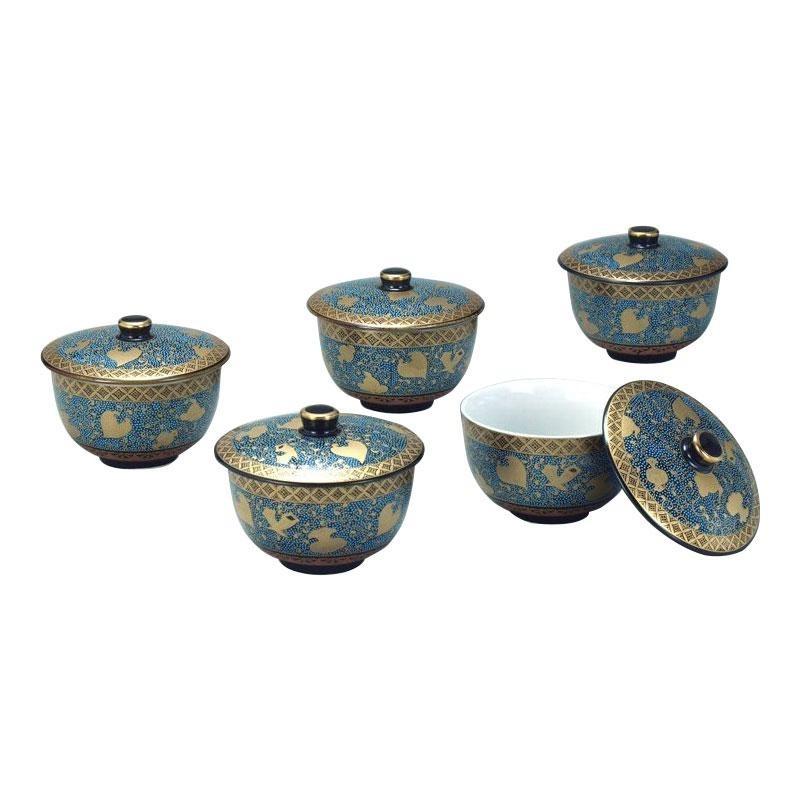 新品未使用 九谷焼 勝月 蓋付汲出碗揃 青粒金彩花唐草乃図 共箱 新品未使用 九谷焼 勝月 蓋付汲出碗揃 青粒金彩花唐草乃図 共箱 九谷焼