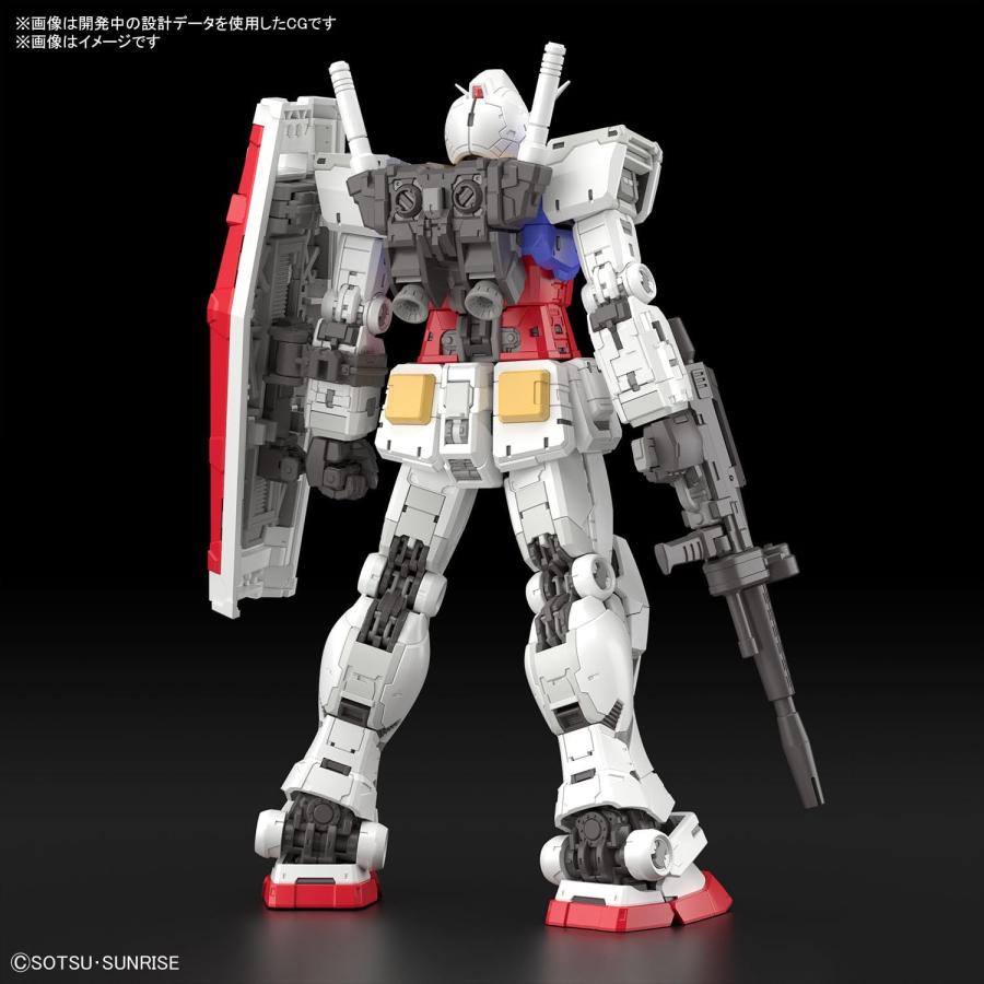 予約商品 8月発売 RG 機動戦士ガンダム RX-78-2 ガンダム Ver.2.0 1/144スケール 色分け済みプラモデル｜pocketstore-y｜02