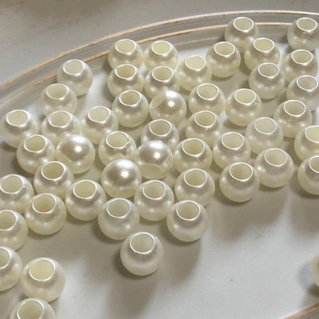 80個 8mm 大穴 プラスチック パール ビーズ アイボリー |  | 02