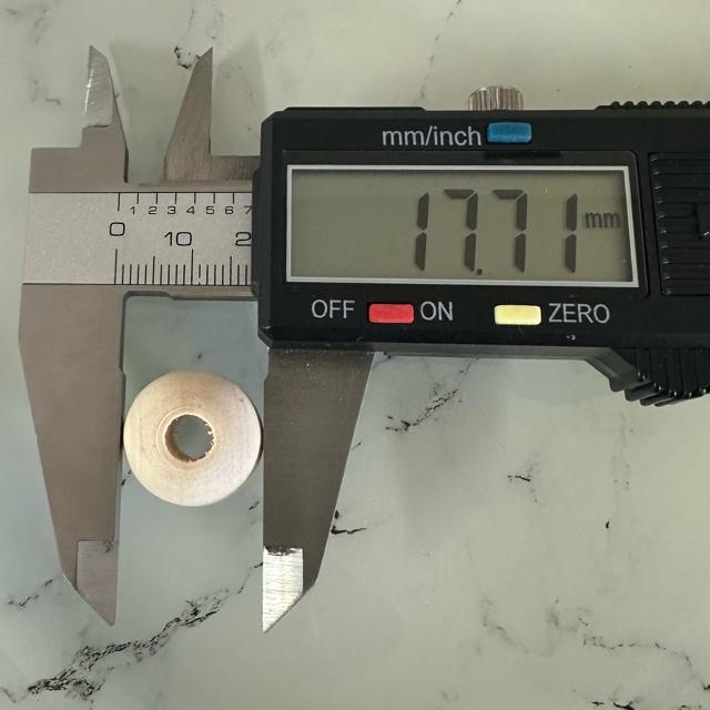 10個 18mm 大穴 木製 ウッド ビーズ 穴5.3-6.3mm |  | 11