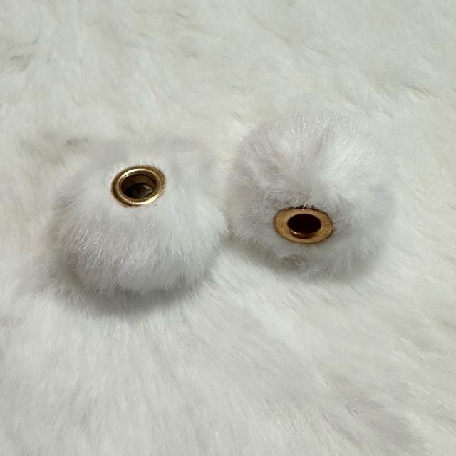 値下げ 8個 ファー ポンポン ロンデル 大穴 ビーズ |  | 02