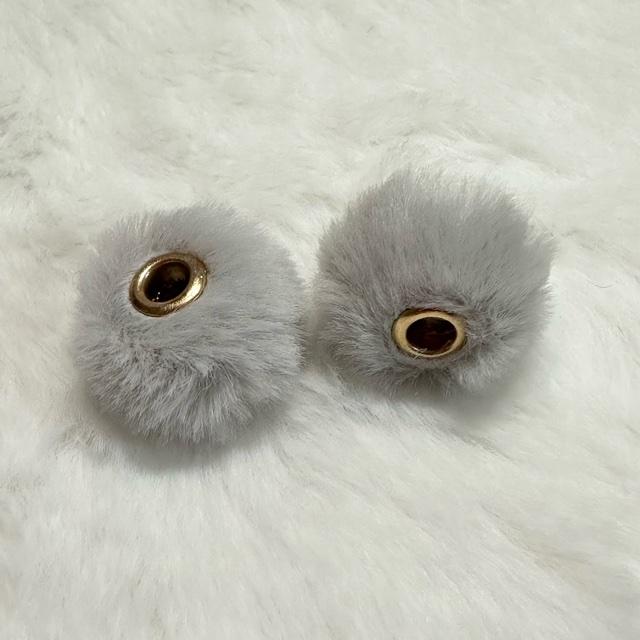 値下げ 8個 ファー ポンポン ロンデル 大穴 ビーズ |  | 06