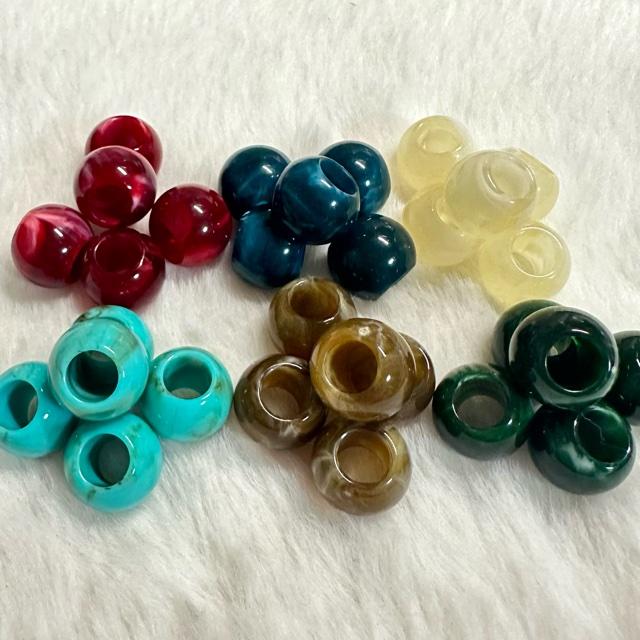 30個 天然石風 大穴 プラスチック ビーズ | 