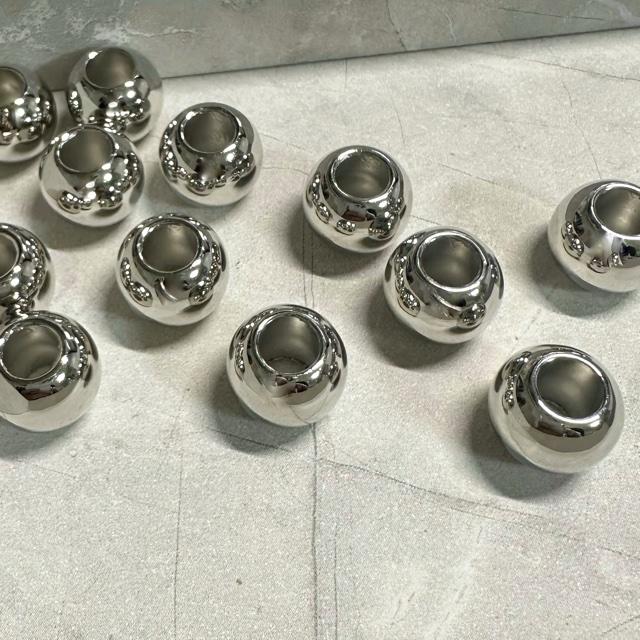 12個 14mm 大穴 プラスチック ビーズ シルバー |  | 01