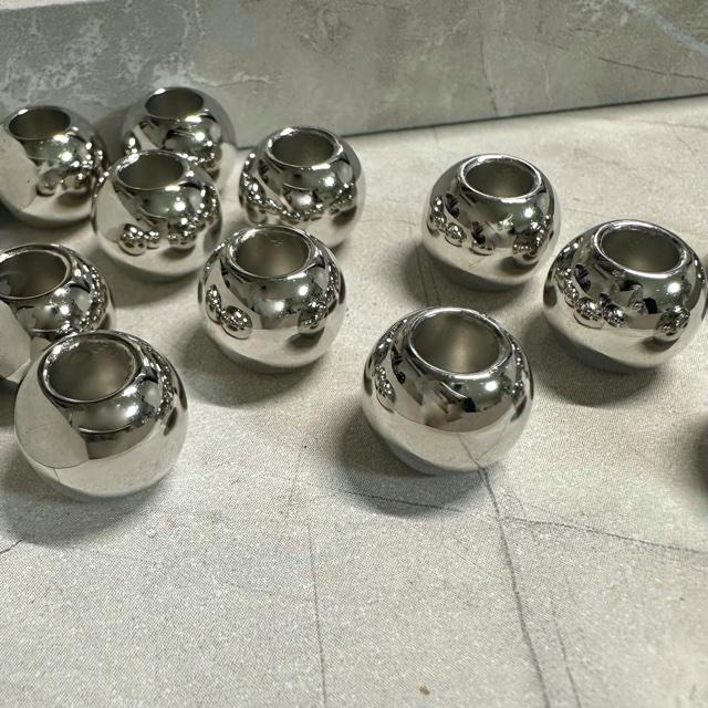 12個 14mm 大穴 プラスチック ビーズ シルバー |  | 02