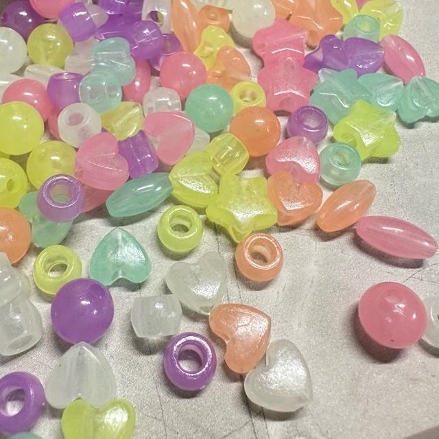80個 蓄光 アクリル ゼリー ビーズ |  | 03