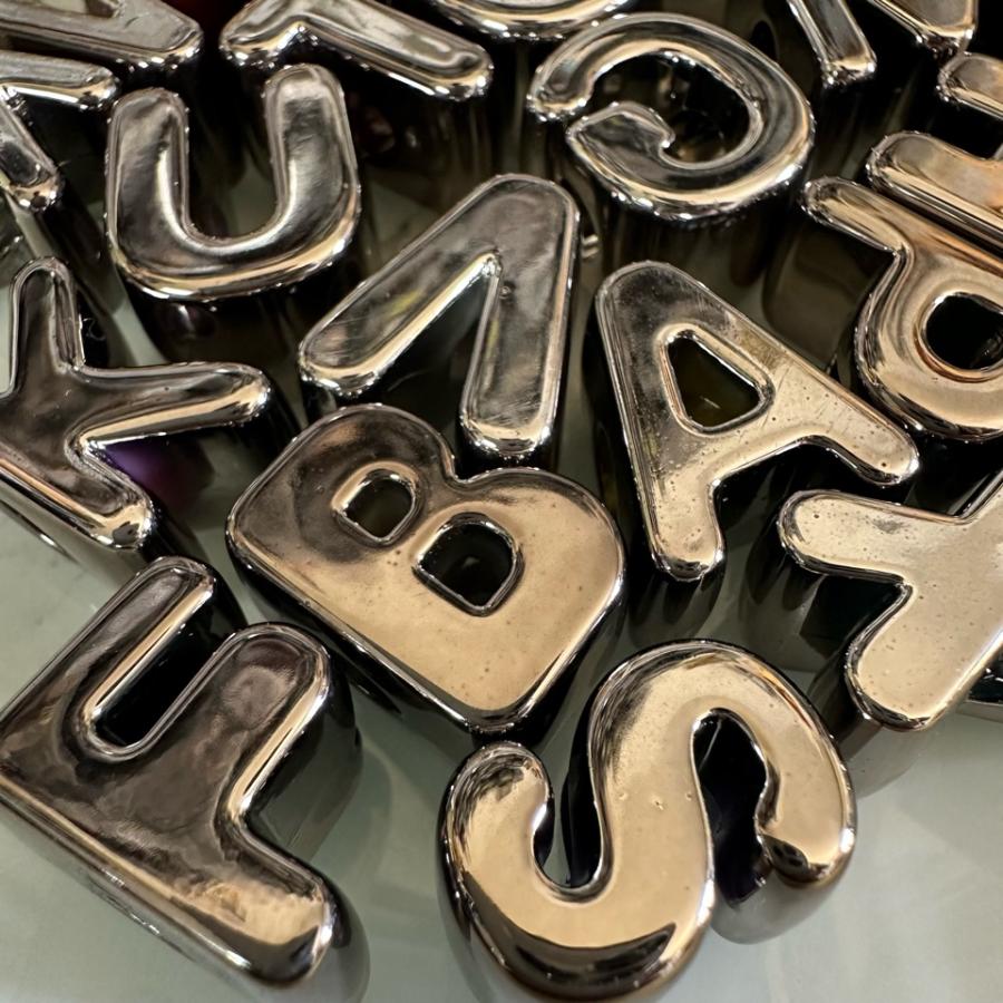 1個 アクリル 大穴 アルファベット ビーズ ガンメタ |  | 07