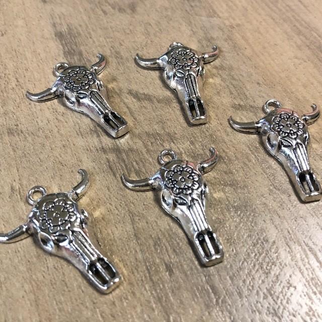 ブルヘッド チャーム 5個セット : Guild by PoD 手芸パーツ・素材店