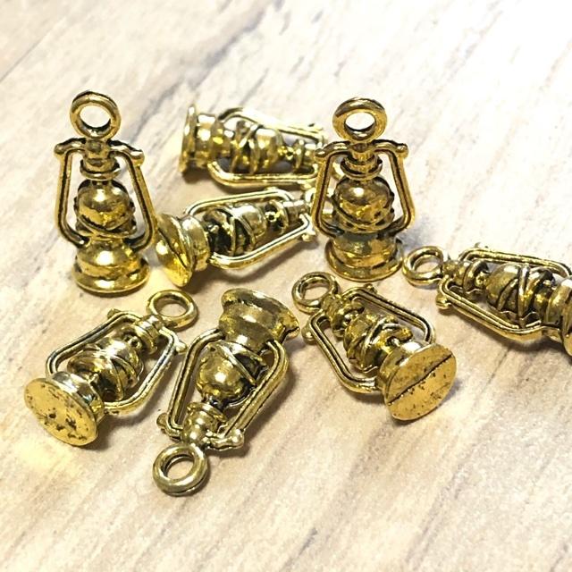 ランタン チャーム ゴールド 6個セット : Guild by PoD 手芸パーツ