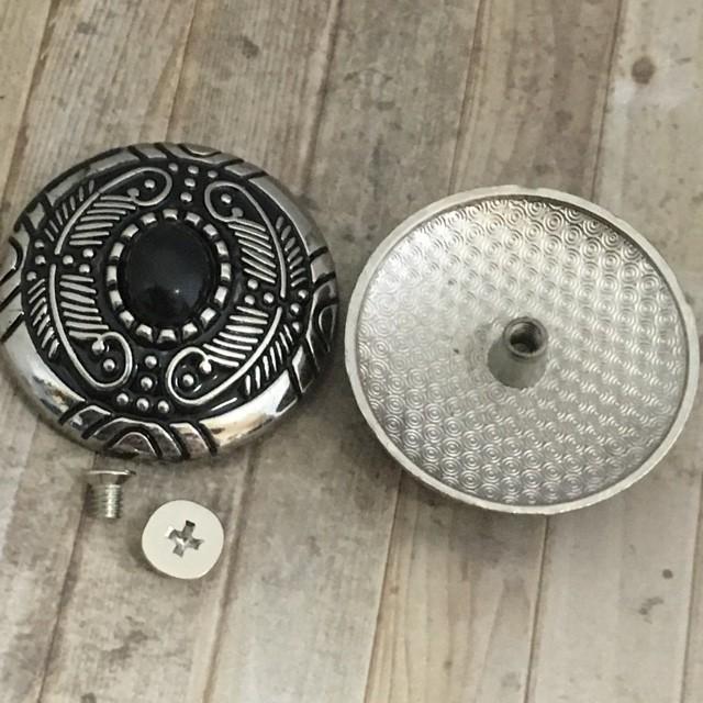 ネジ式 コンチョ シルバー×ブラックC 1個 |  | 01