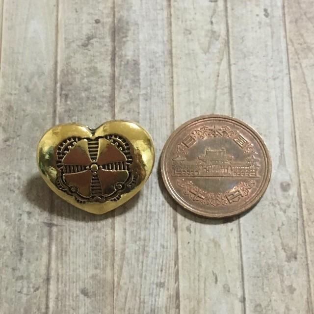 ハート ダブルホール ボタン ゴールド 1個 |  | 02