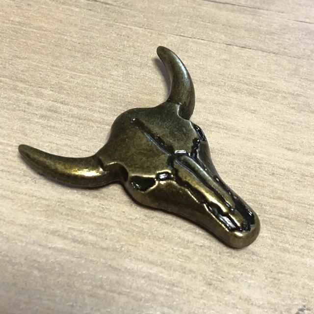 ネジ式 バッファロー　コンチョ ブロンズ 1個 |  | 02