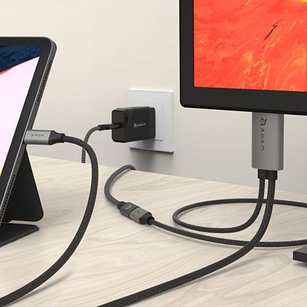 ADAM Elements ACBADH180MGY USB Type-C PD充電付HDMIアダプター このアダプタ1つでHDMI映像音声出力/ PD充電が可…の画像