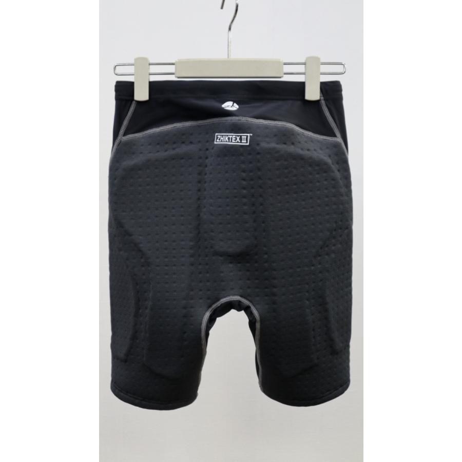 デッキビーター ショーツ SRT-0075-U-BLK ZHIK デッキビーター ショーツ SRT-0075-U-BLK ZHIK