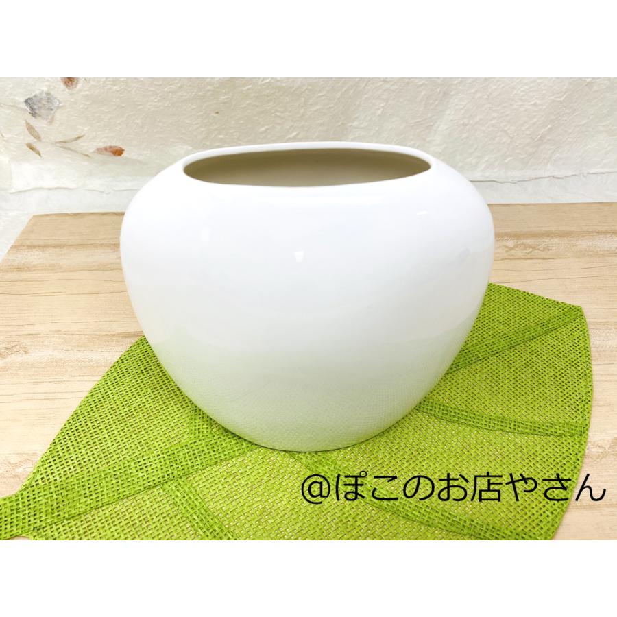 白 陶器 円錐形 花器 平型花瓶【白い食器 ポーセラーツ おしゃれ 花びん 花器 アウトレット