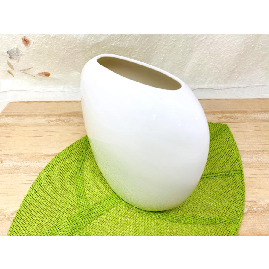 平型花瓶【白い食器 ポーセラーツ おしゃれ 花びん 花器 アウトレット