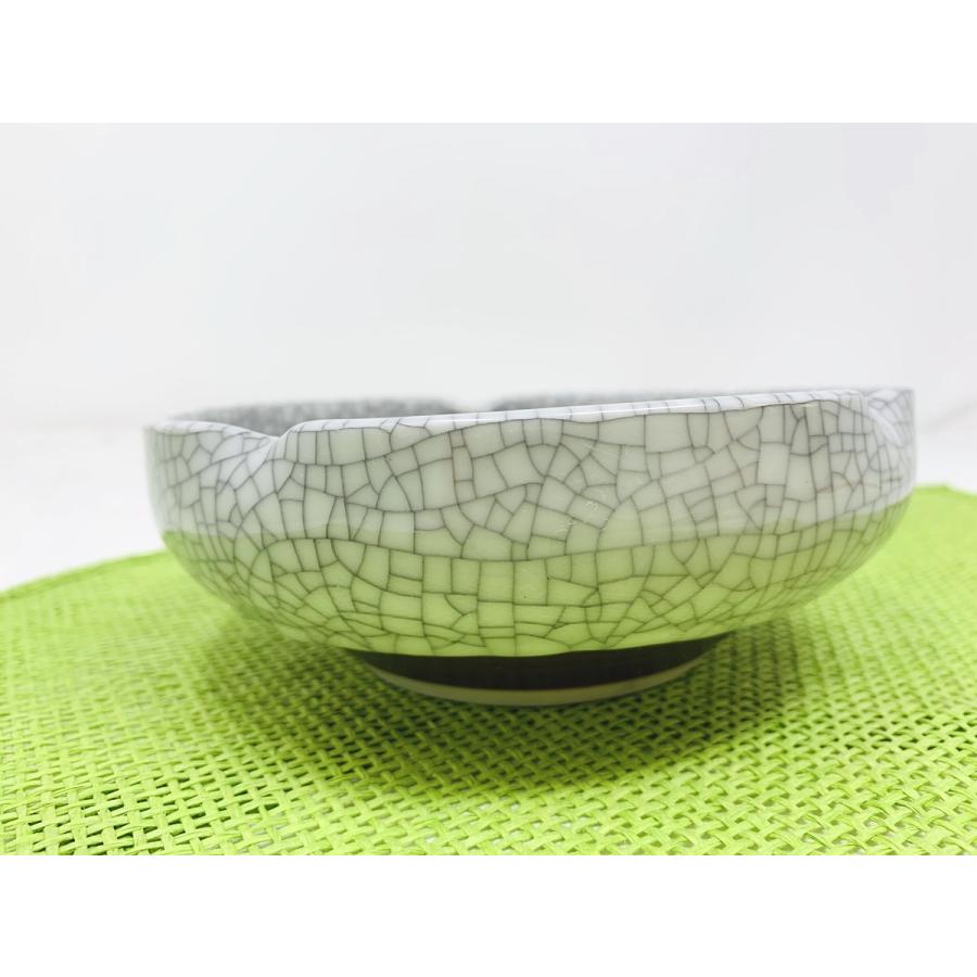 墨貫入 変形中鉢【和食器 美濃焼 昔懐かしい 五寸 レトロ 貫入 料亭