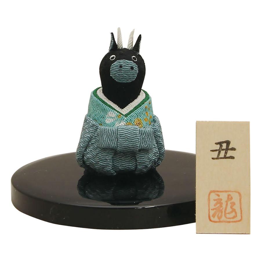 干支飾り ちりめん十二支 丑 牛 台付 手作り細工 迎春 正月 置物 開運 縁起物 11 65b 季節の和雑貨 京都 和匠ポラーコ 通販 Yahoo ショッピング