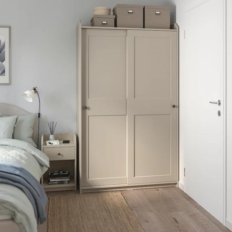 イケア IKEA - HAUGA -ハウガ- ベッドサイドテーブル ベージュ