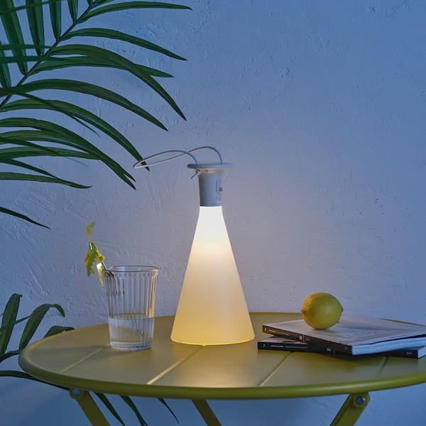 【IKEA -イケア-】SOLVINDEN -ソルヴィンデン- LEDテーブルランプ 電池式 屋外用/円錐形 ホワイト 26 cm (505.718.89)｜polori｜02