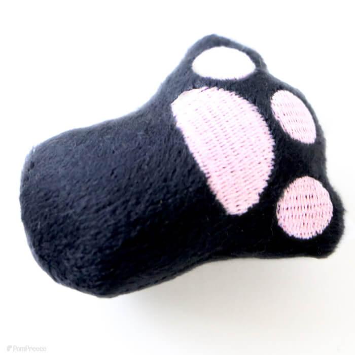 猫のおもちゃ 猫 ペット おもちゃ ぬいぐるみ またたび 猫の手 かわいい おしゃれ 肉球またたび入りTOY ニャンコの手 ポンポリース 4946 | PomPreece | 06
