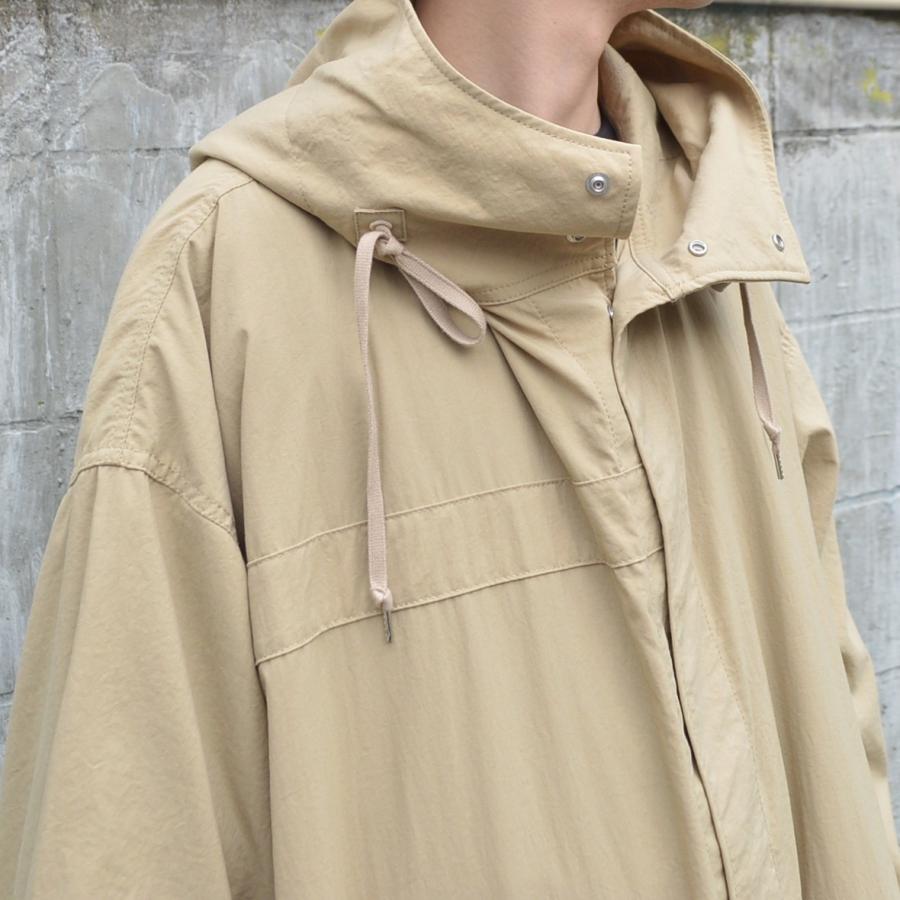 ジャケット・アウター ANEI OVER HOODIE COAT MIL AdBBMetF.jpg
