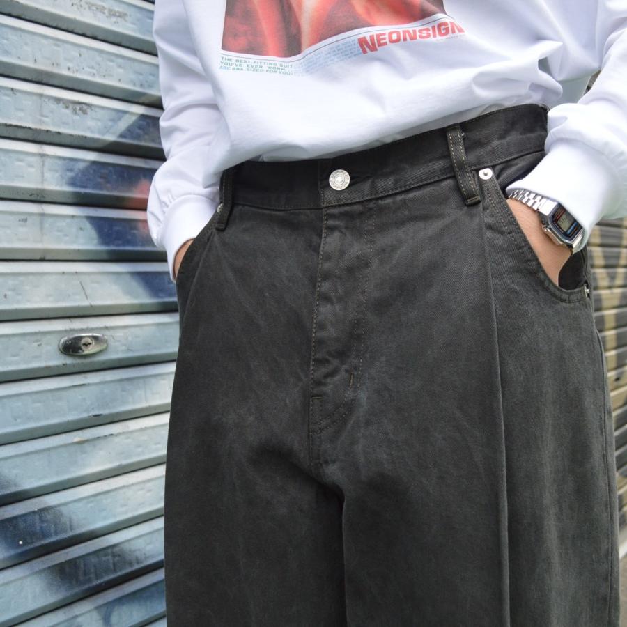 neonsign ネオンサイン wide denim slacks 42 NEONSIGN（ネオンサイン）の「【NEONSIGN】UNHEMMED WIDE DENIM