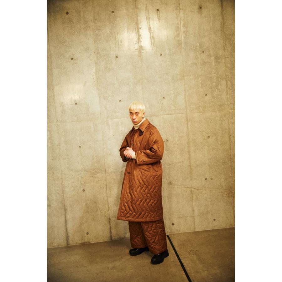 TAUPE TAUPE(トープ) / ウェーブキルトオフセットステンコート (CAMEL