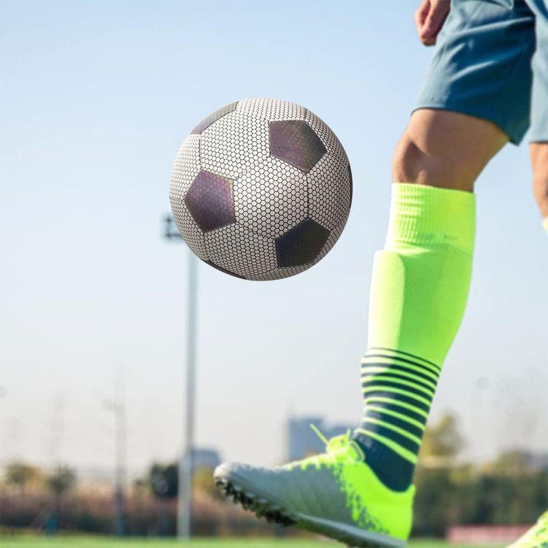 Touchfish ホログラフィック 夜光サッカーボール ナイトゲーム トレーニング用 暗闇で光るライトアップ 反射 カメラフラッシュ付き Esic Novaporteirinha Mg Gov Br