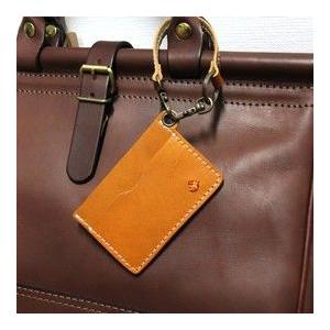 本革 ハトメ付きパスケース 革 ギフト 手作り 日本製 Japlish