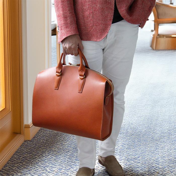 PRADA ブラウン レザー ビジネスバッグ A4 ノートパソコン PORCO ROSSO（ポルコロッソ） ビジネスバッグ メンズ レディース 本革