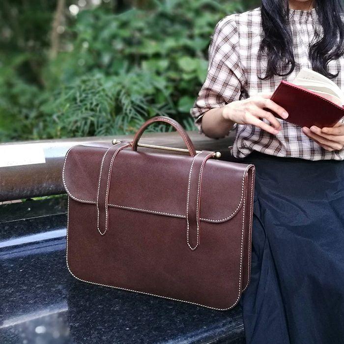 数々の賞を受賞 ポルコロッソ栃木レザー ビジネスバッグ ミュージック