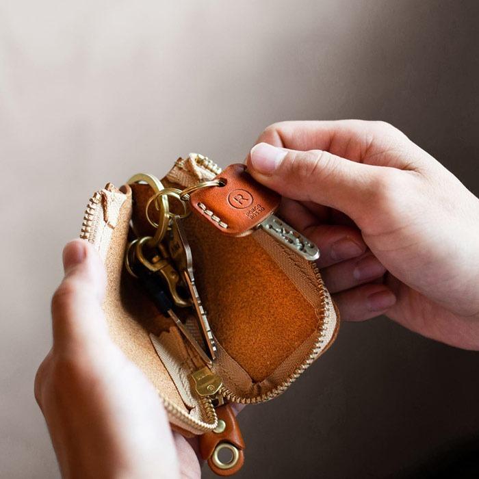 キーケース メンズ レディース スマートキー スマートキーケース 革 ブランド ポルコロッソ 栃木レザー 名入れ 革婚式 プレゼント Sokunou Pr Ky 8 ポルコロッソ 通販 Yahoo ショッピング