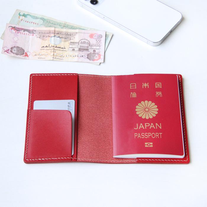 PORCO ROSSO（ポルコロッソ） パスポートケース 革 パスポートカバー