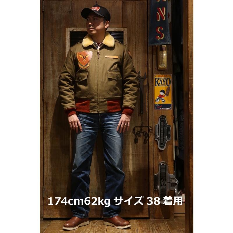 【送料無料】 TOYS McCOY（トイズマッコイ） “TYPE B-10 "Miss D-day"/ミスディーデイ” TMJ2528 メンズ アメカジ フライトジャケット カスタム 赤リブ 日本製の画像
