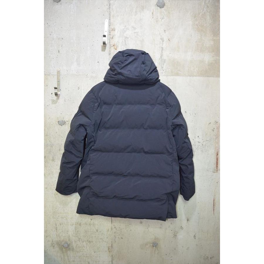 DESCENTE（デサント） 水沢ダウン ジャケット マウンテニア MIZUSAWA