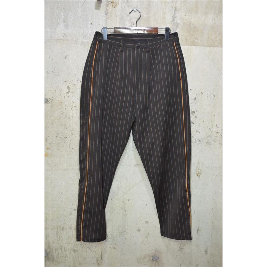 glamb グラム glamb ストライプ タック ラックス パンツ 0 D3746