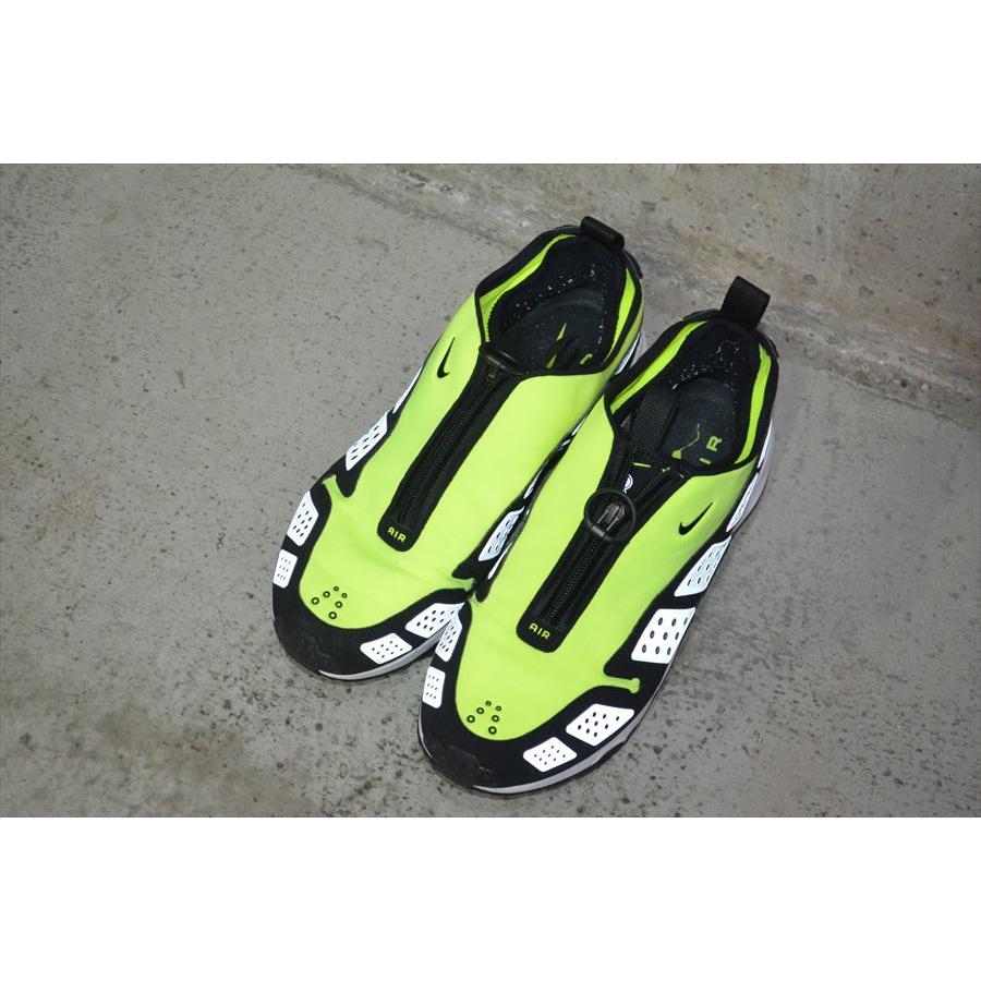 NIKE（ナイキ） NIKE FZ2068-700? Volt and Black サンダーマックス