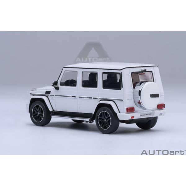 Mercedes-Benz AMG ミニカー ホワイト Amazon | NZG 1/18 Mercedes Benz AMG GT 63 4Matic Opalite white