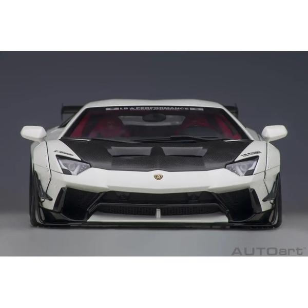 オートアート 1/18 ランボルギーニ アヴェンタドール リミテッドed. LB
